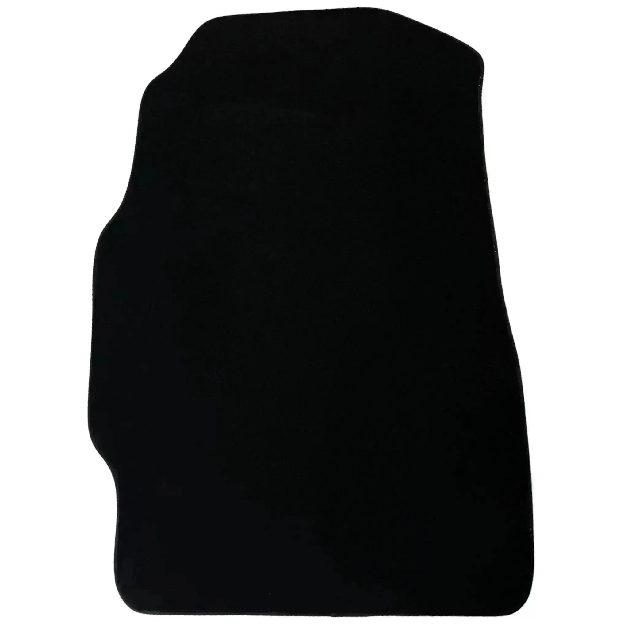 Black Floor Mats for Toyota Yaris 4 (2020-2023) - AutoWin