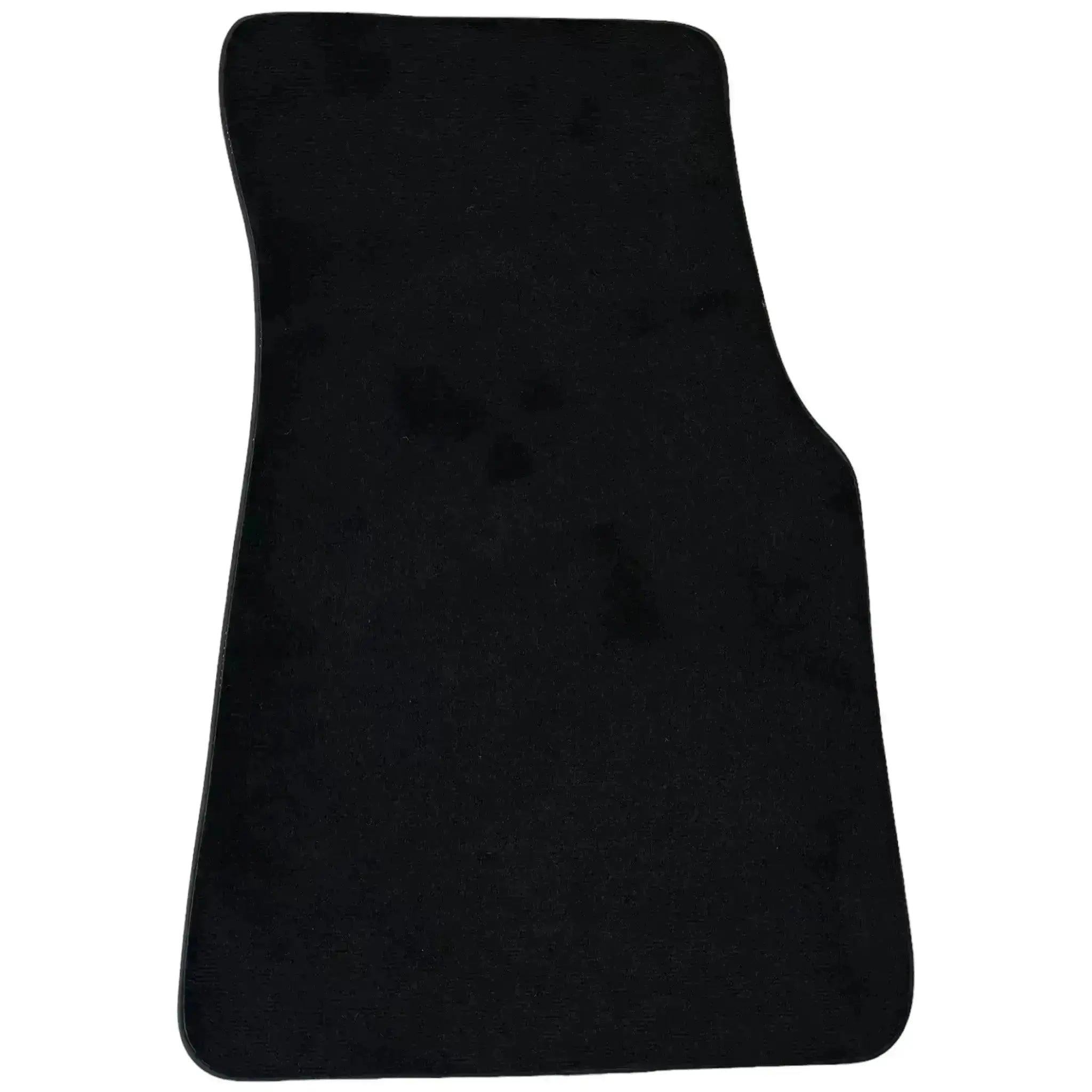 Black Floor Mats for Toyota Yaris 4 (2020-2023) - AutoWin