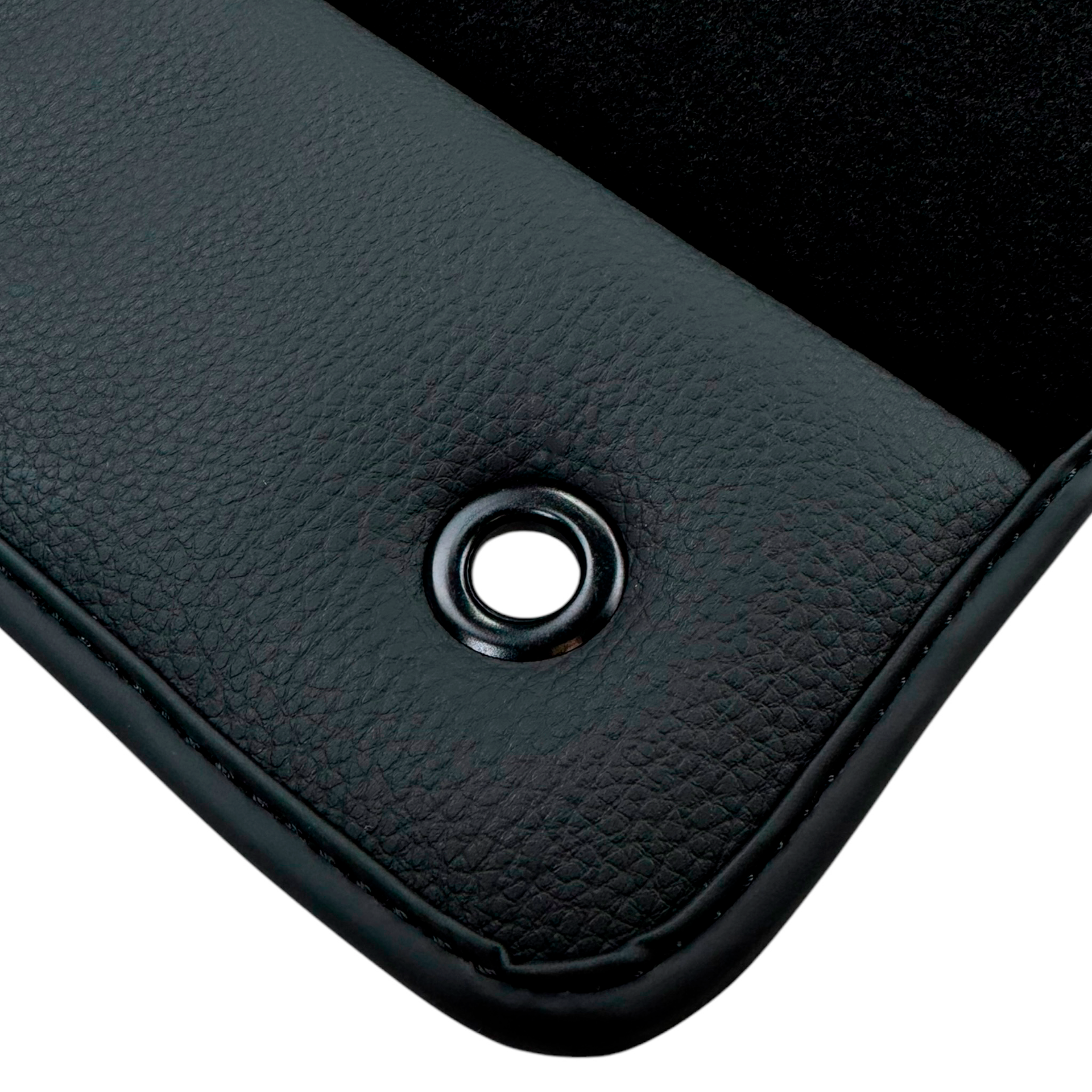 Black Floor Mats for Jeep Cherokee XJ (1984-2001) with Leather | AutoWin