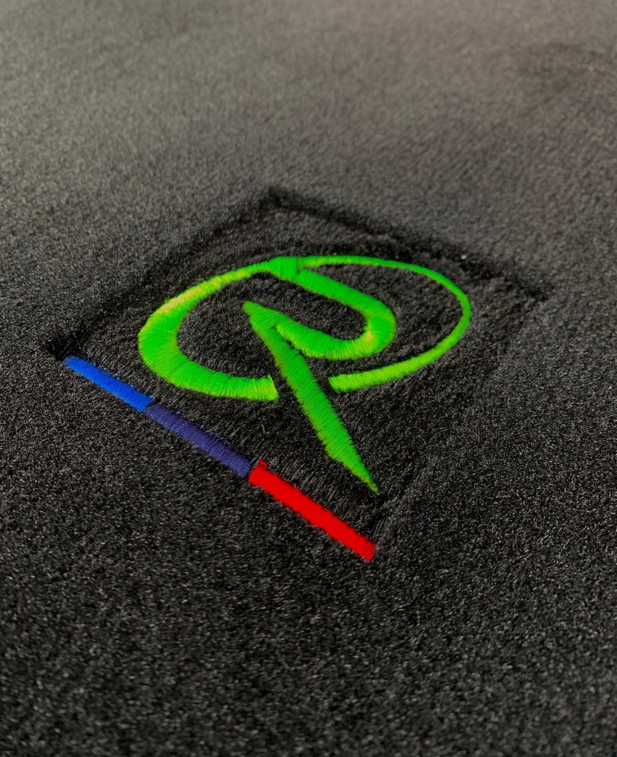 Black Floor Mats For BMW 5 Series F10 | ER56 Design - AutoWin