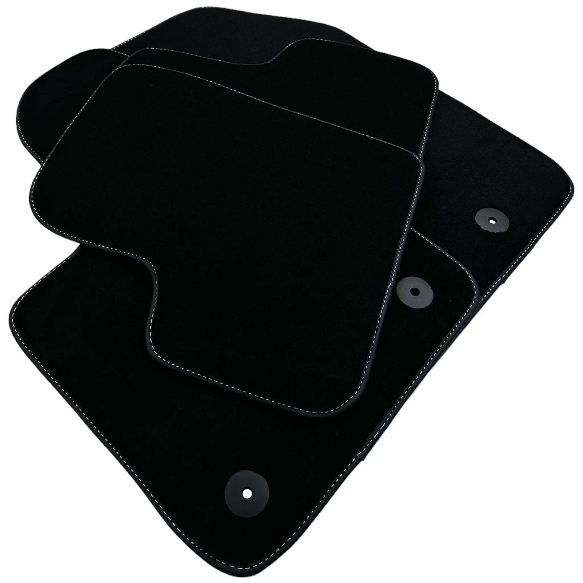 Black Floor Mats for Fiat 500 (2008-2013) | Black Trim - AutoWin