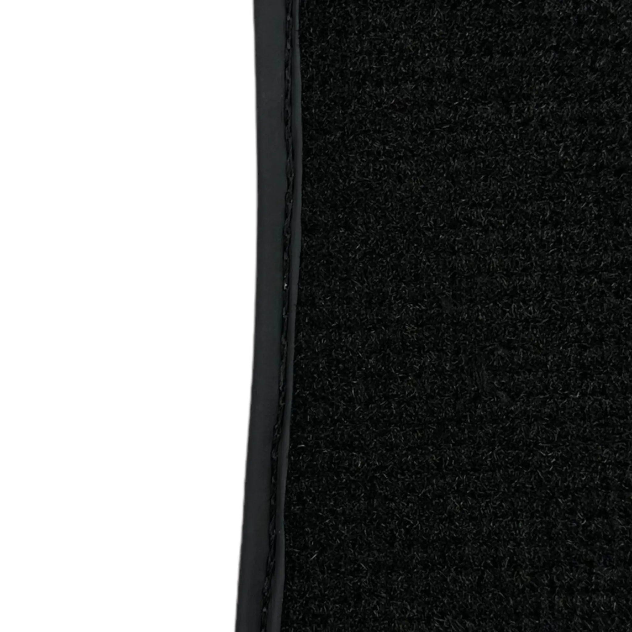 Black Floor Mats for Infiniti Q70 (2013-2020) - AutoWin