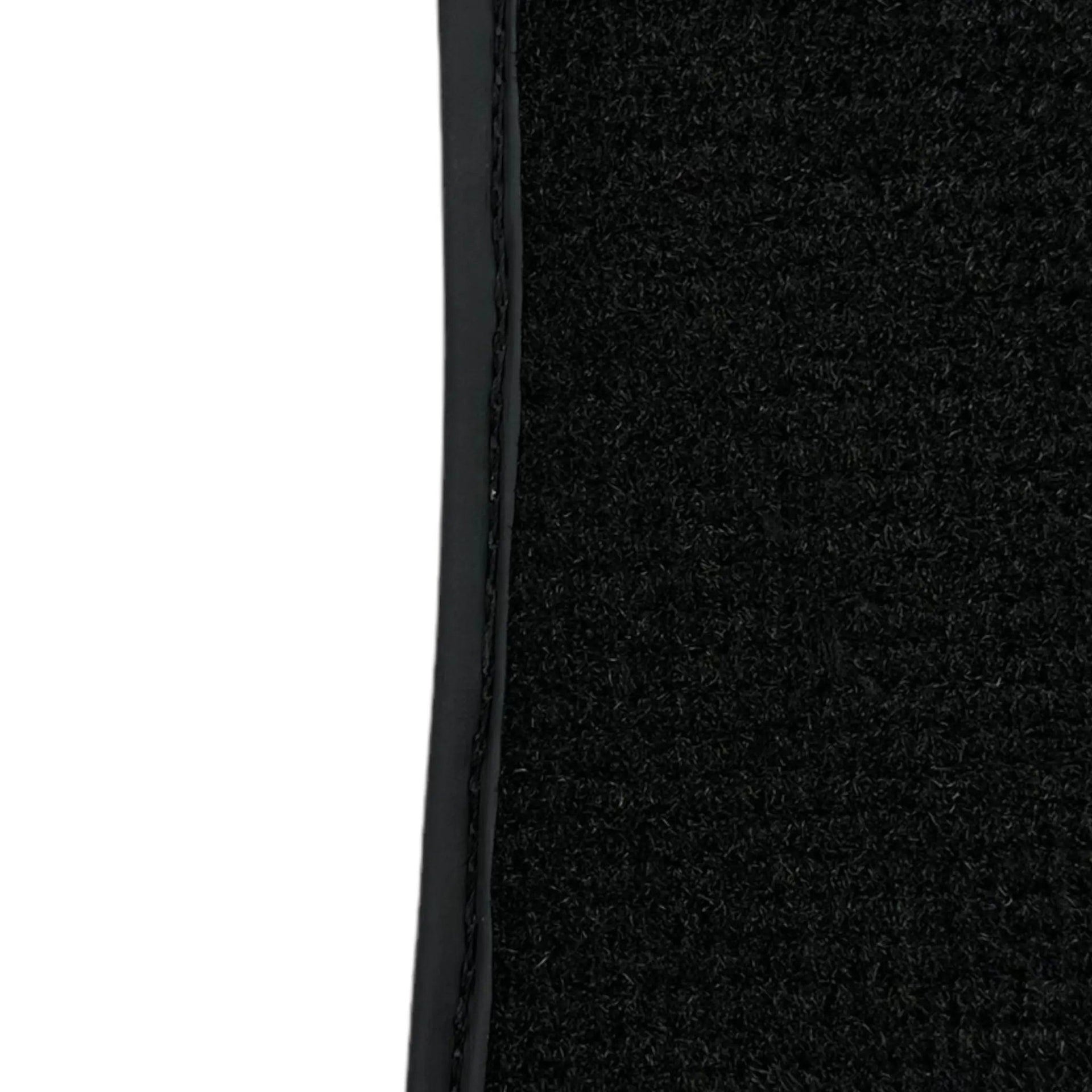 Black Floor Mats for Infiniti QX70 (2013-2020) - AutoWin