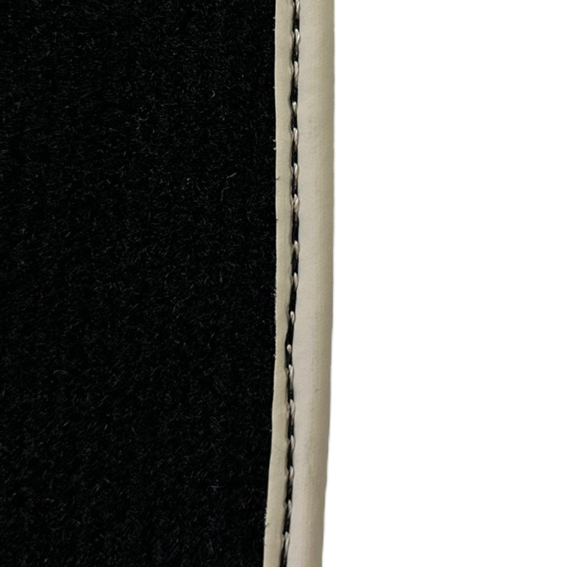 Black Floor Mats For Toyota Land Cruiser 200 (2008-2012) Beige Trim | ER56 Design - AutoWin