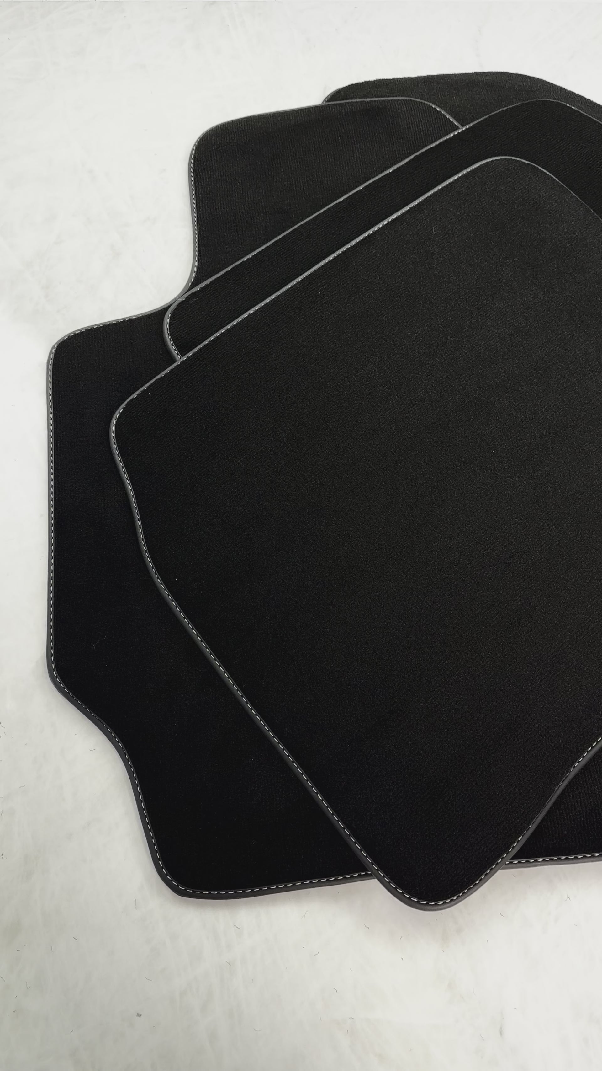 Black Floor Mats for Toyota Camry (1991-1996) - AutoWin