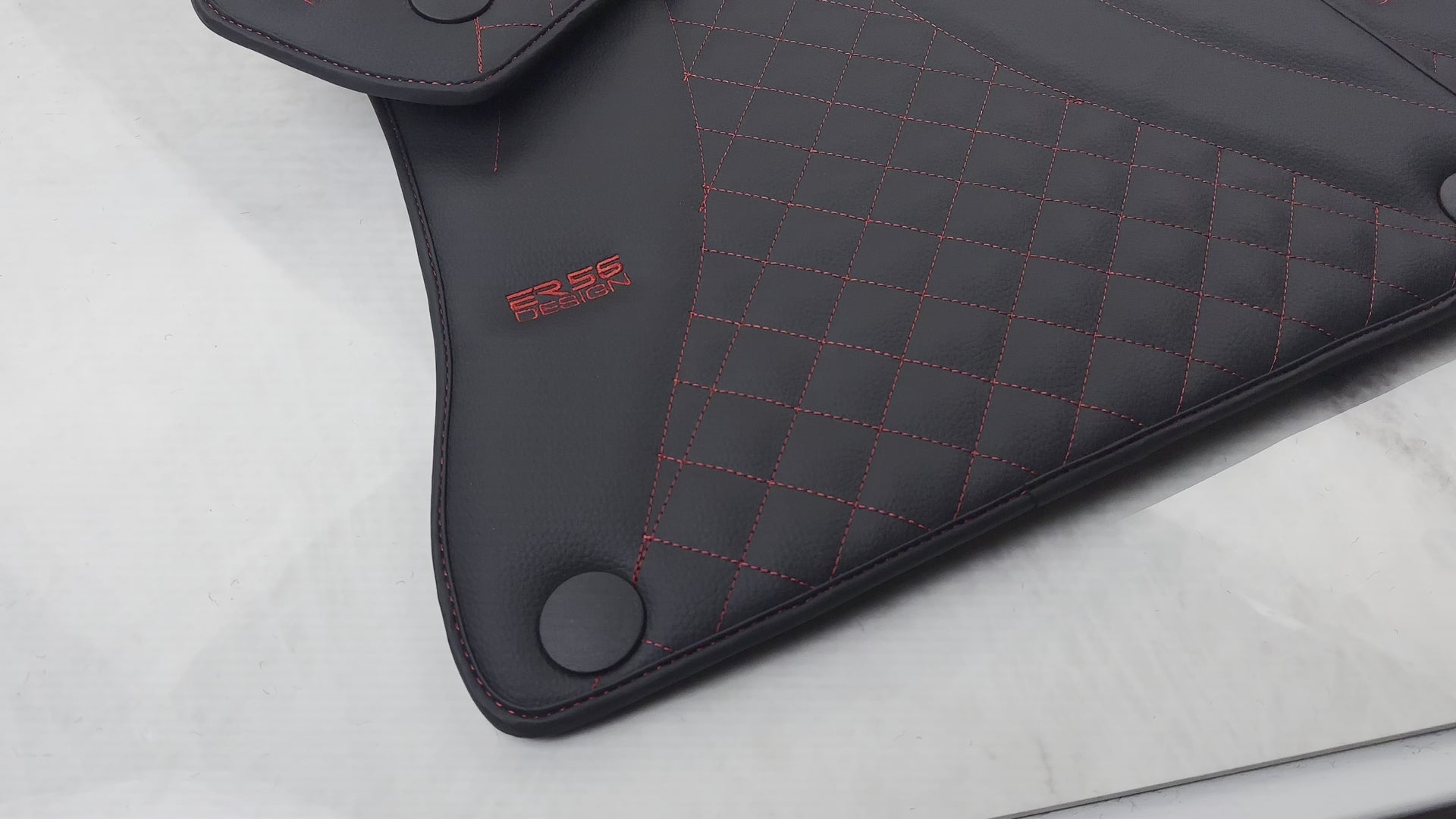 Leather Floor Mats For Mercedes Benz E-Class W213 Sedan (2016-2020) ER56 Design - AutoWin