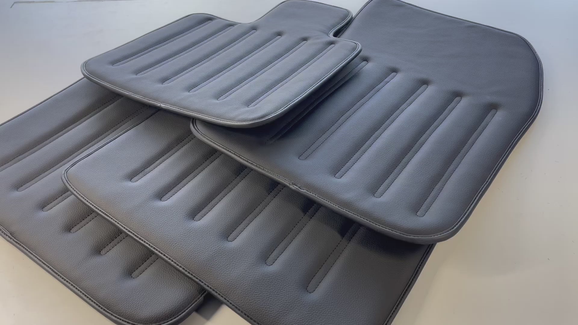 Leather Floor Mats for Rolls Royce Black Badge Phantom VIII (2017-2024) Black - AutoWin