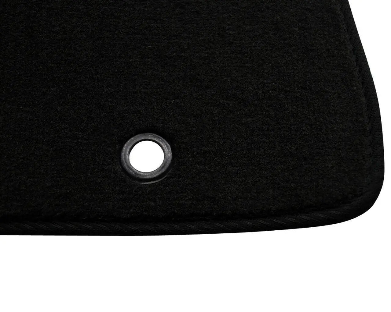 Japan Edition Black Floor Mats for Nissan Xterra (2009-2014) - 2nd Gen - AutoWin