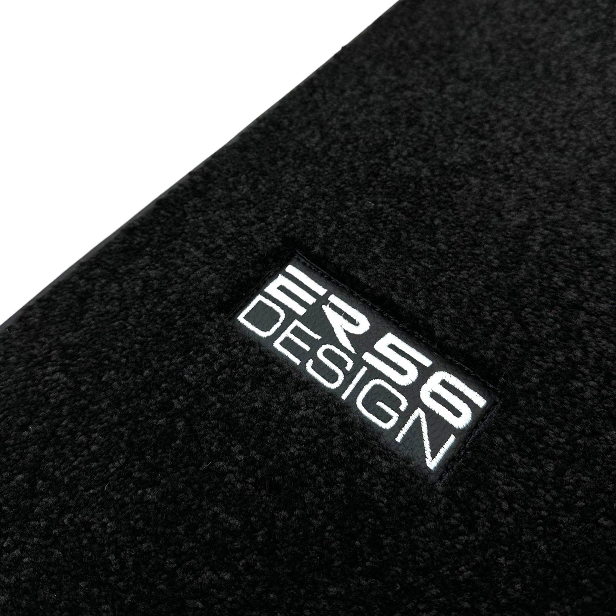 Black Luxury Floor Mats For Mercedes Benz C-Class W203 Sedan (2000-2007) | ER56 Design - AutoWin