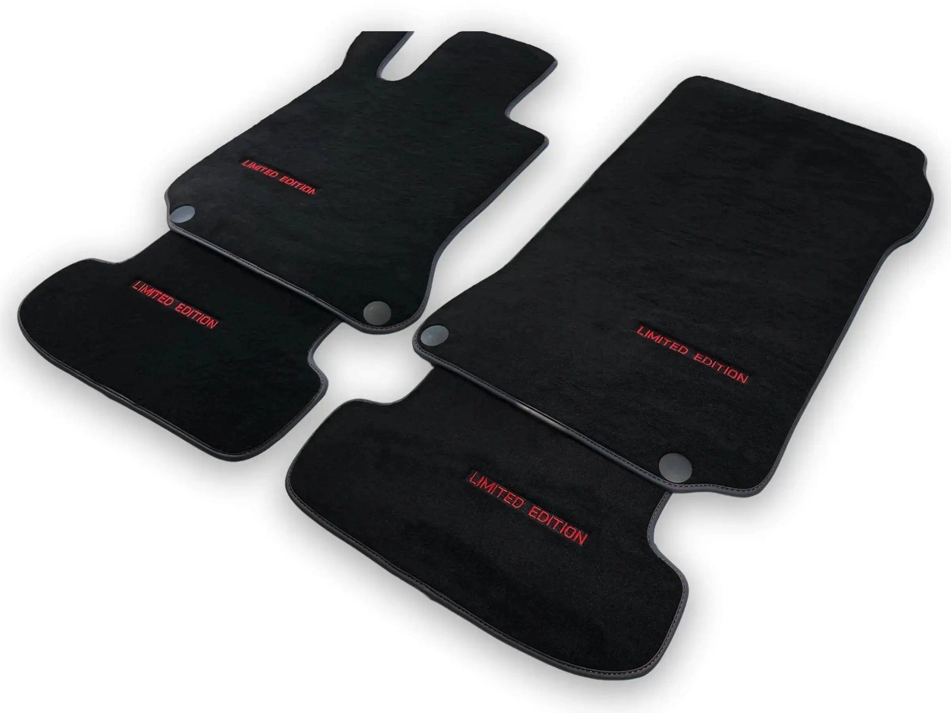 Black Sheepskin Floor Mats For Mercedes Benz E-Class S210 Estate 4Matic (1996-2003) | ER56 Design - AutoWin