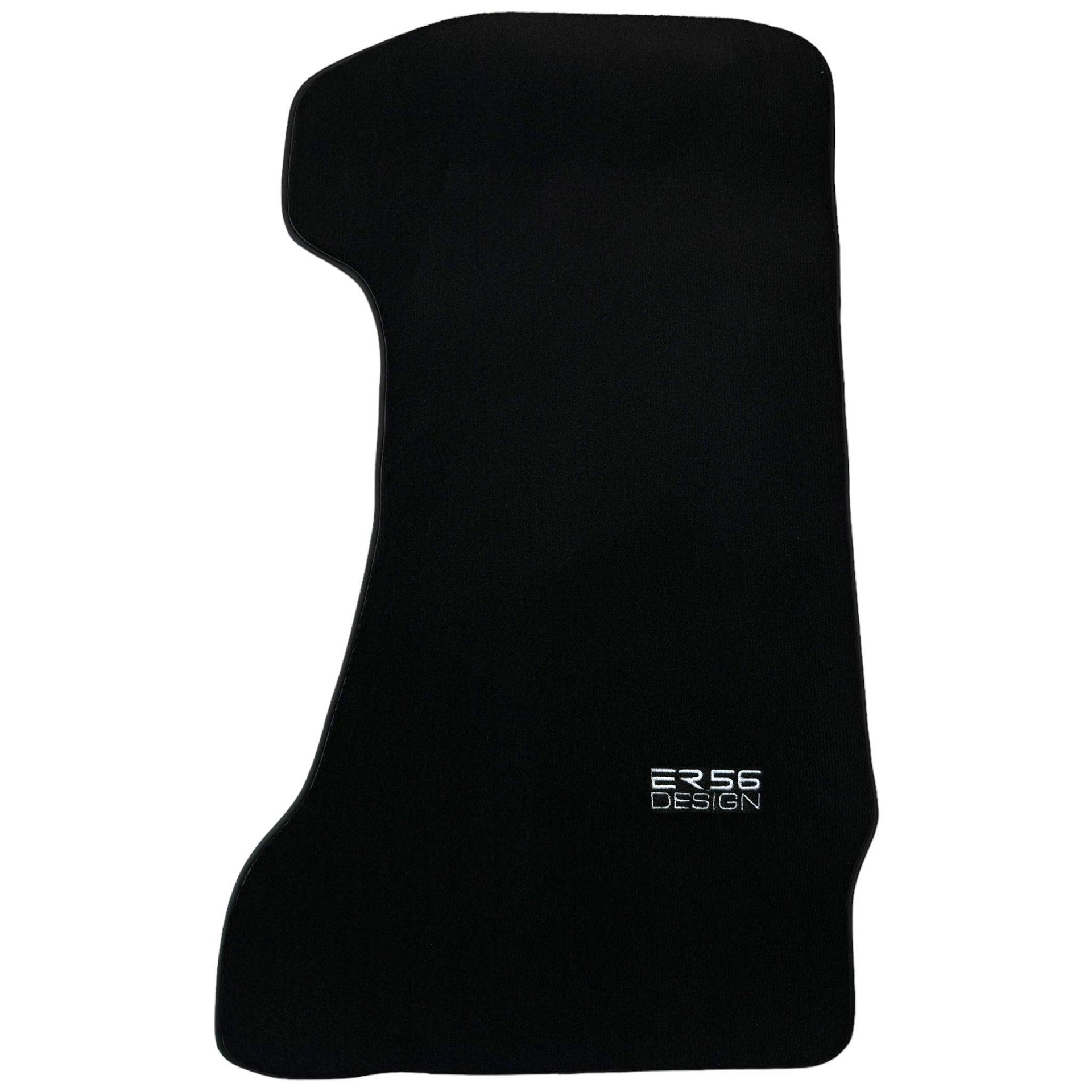 Black Floor Mats for Aston Martin V8 Vantage (2005–2023) ER56 Design - AutoWin