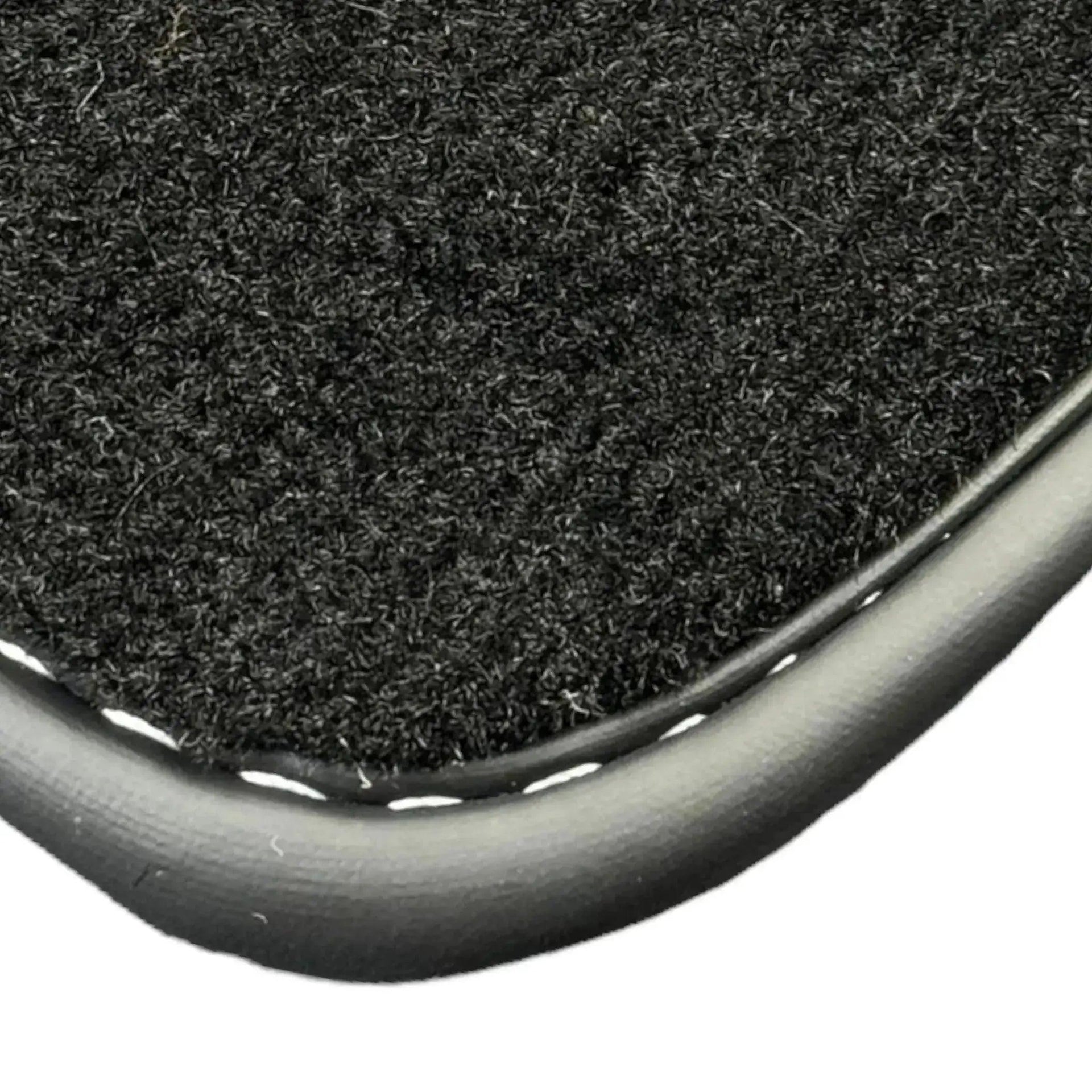 Black Floor Mats for Toyota Hilux Xtra Cab (2016-2023) - AutoWin