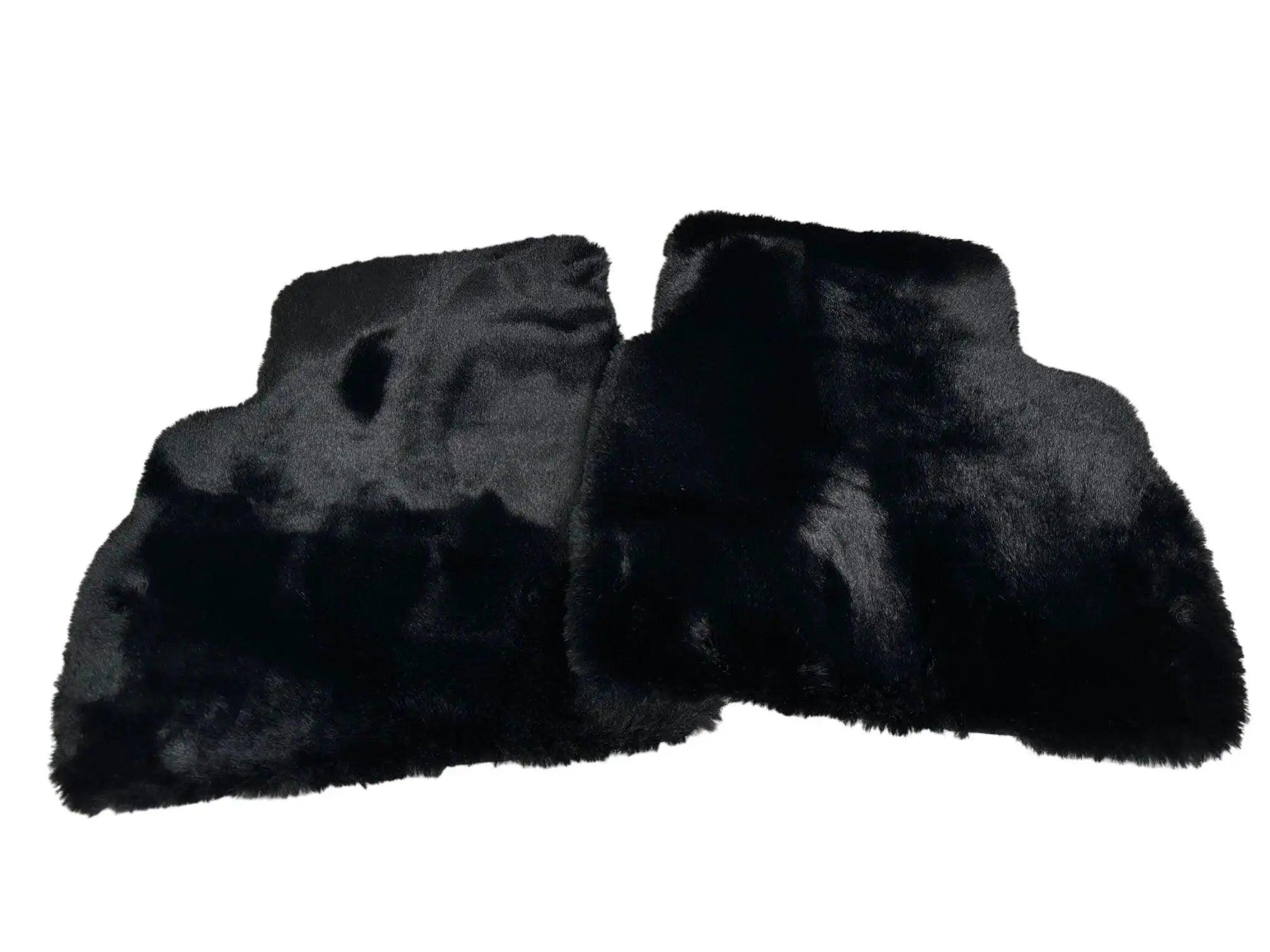 Black Sheepskin Floor Mats For Mercedes Benz B-Class W246 (2011-2019) | ER56 Design - AutoWin