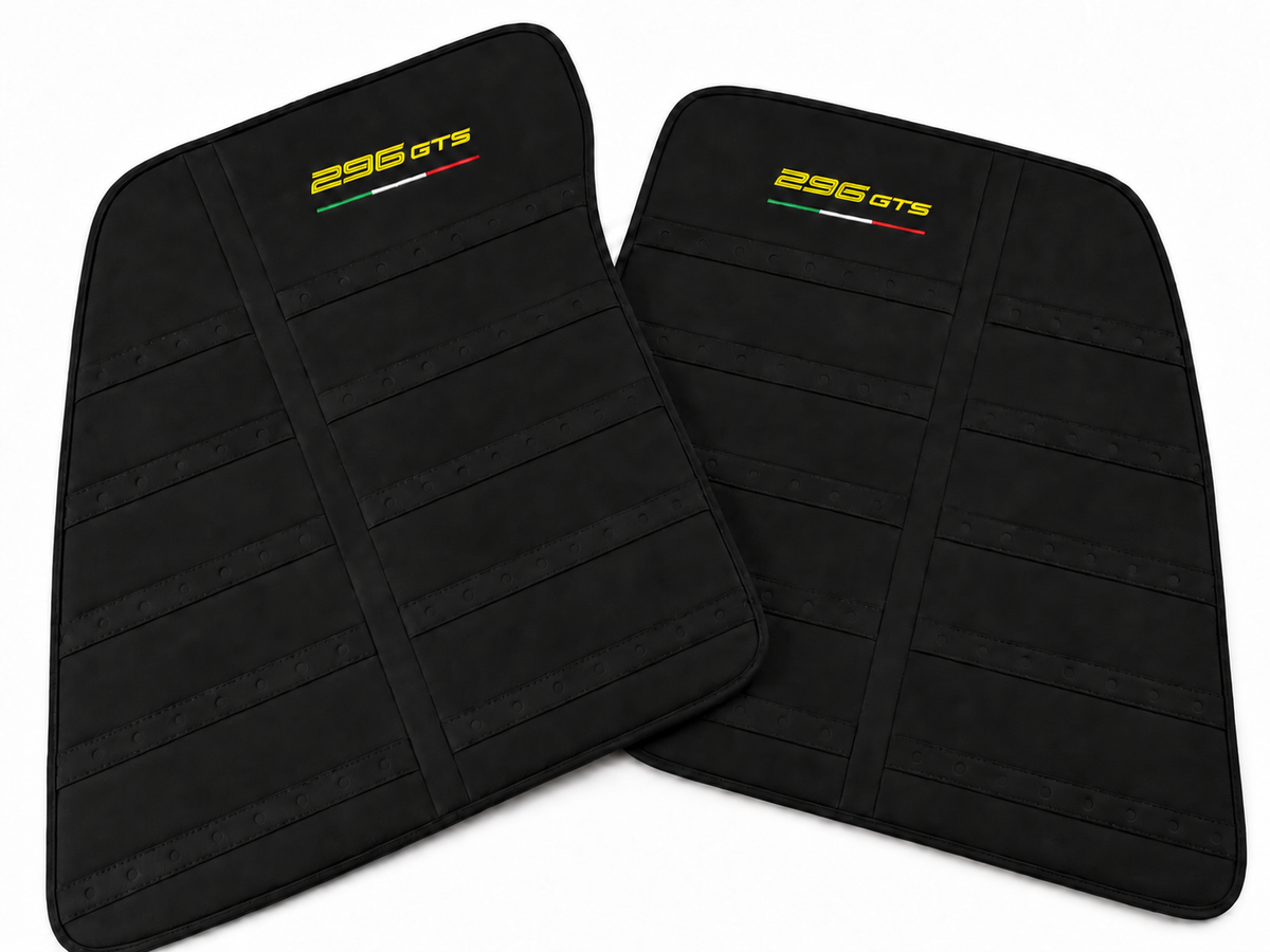 Tapetes de carro de couro personalizáveis com padrão hexagonal para Ferrari 296 GTS (2022-2025)