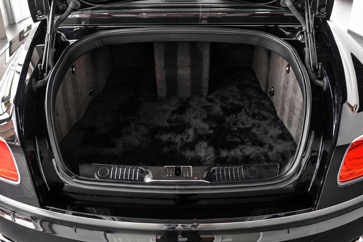Tapetes de Carro de Couro Personalizáveis com Padrão Triangular para Bentley Flying Spur (2013-2019)