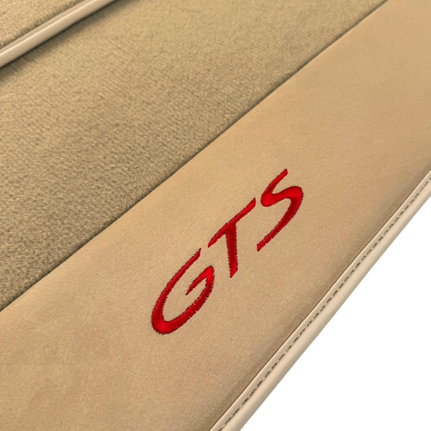 Beige Car Floor Mats for Porsche Cayenne GTS (2003-2010) with Alcantara Leather