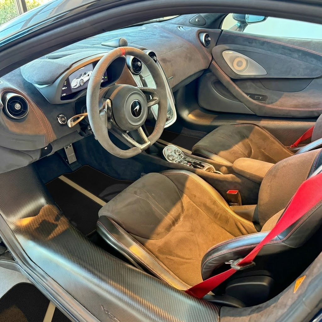 Customizable Leather Floor Mats with Interlaced Hex Pattern for McLaren 600LT (2018-2020) - AutoWin