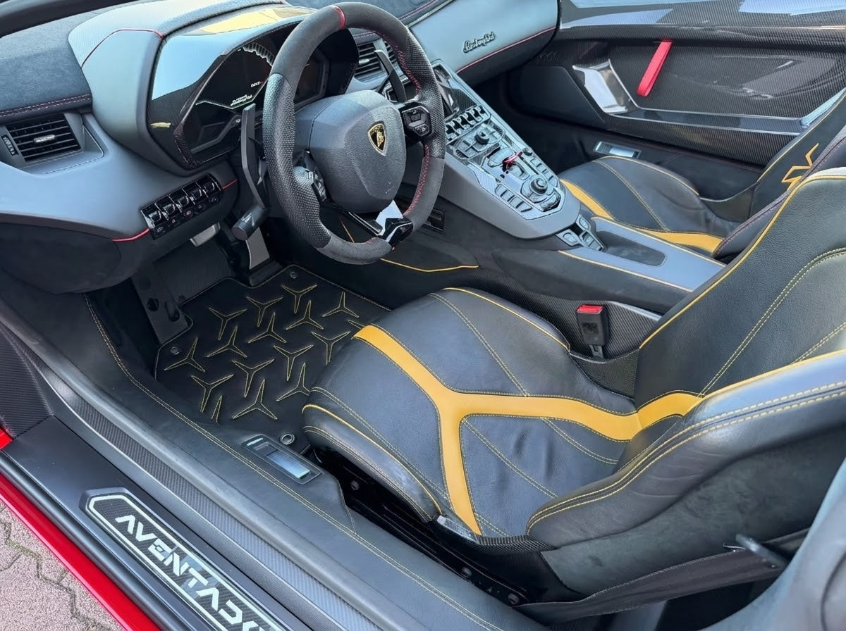 Tapetes de Carro de Couro para Lamborghini Aventador SV