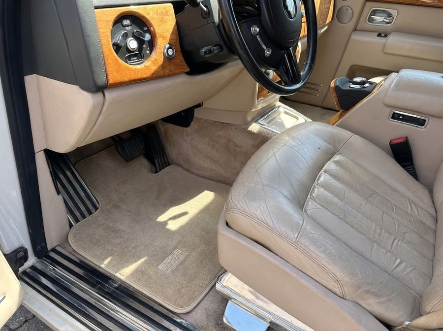 Tapetes automotivos para Rolls Royce Phantom Drophead Coupe 2007–2016 Bege Er56 Design