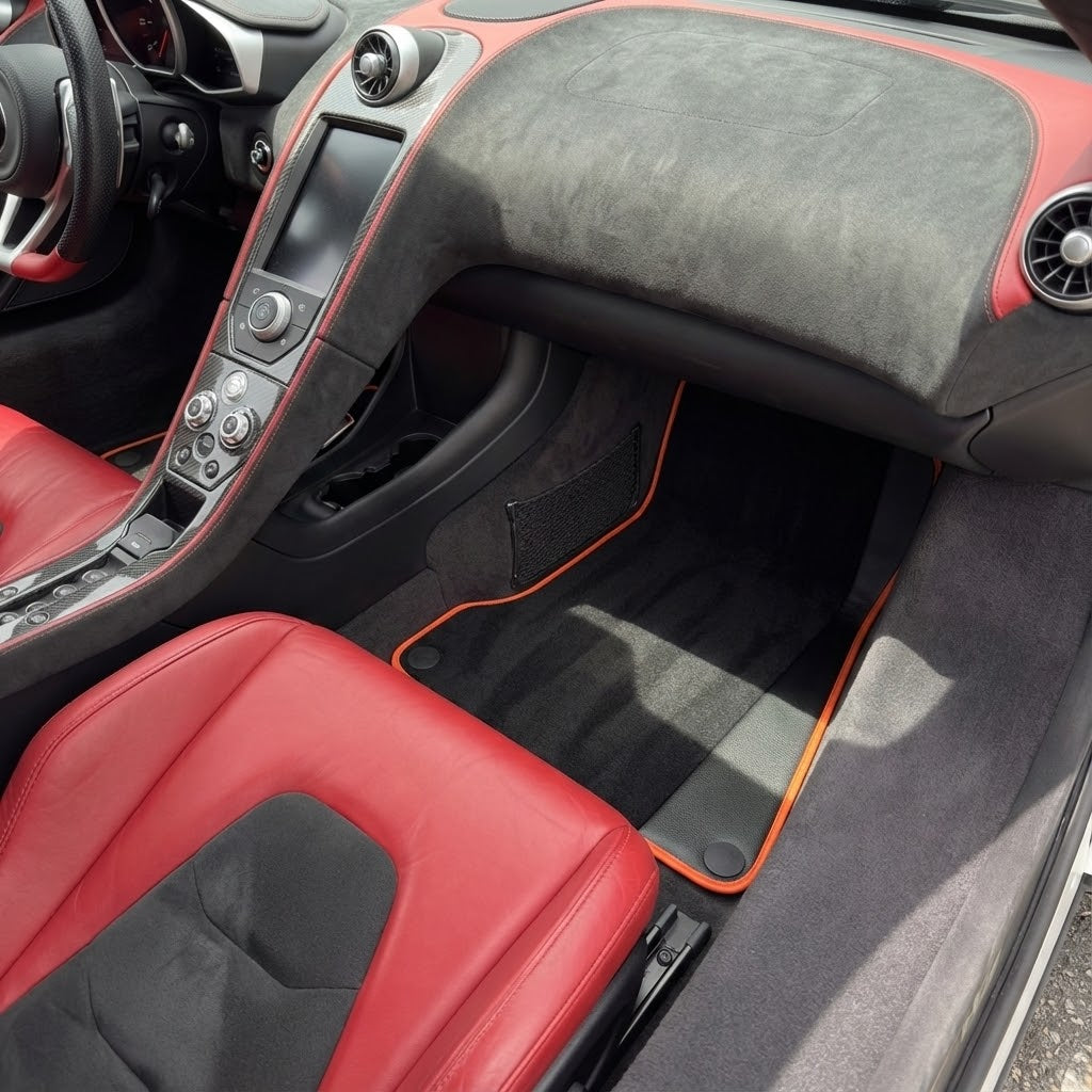 Customizable Leather Floor Mats with Square Pattern for McLaren MP4-12C (2011–2014) - AutoWin