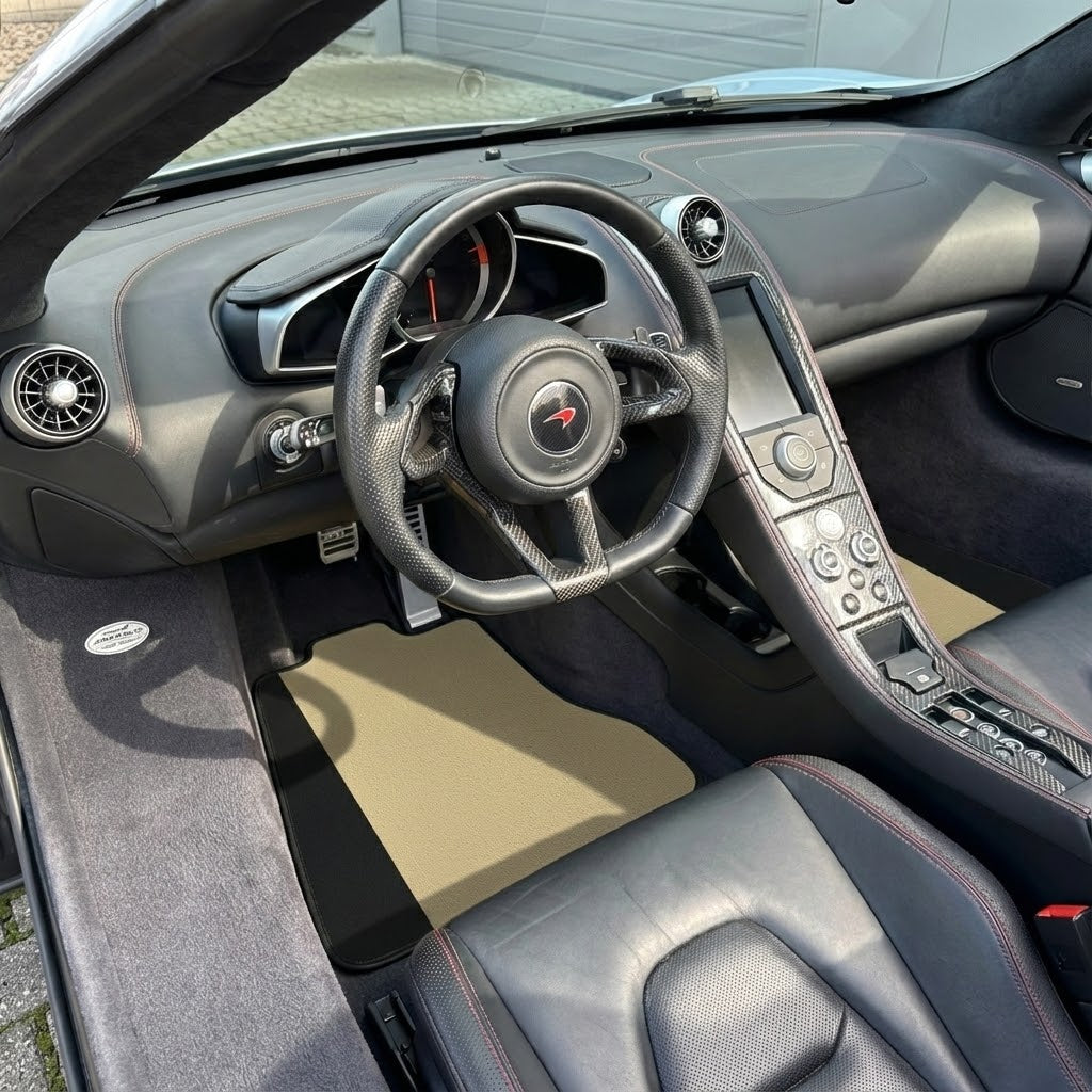 Customizable Leather Floor Mats with Square Pattern for McLaren MP4-12C (2011–2014) - AutoWin