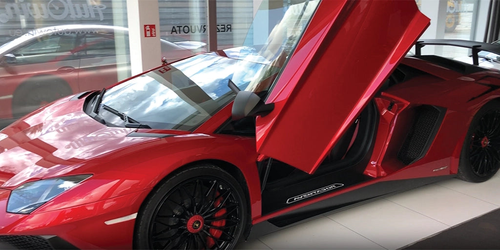 Lamborghini Aventador SVJ - AutoWin