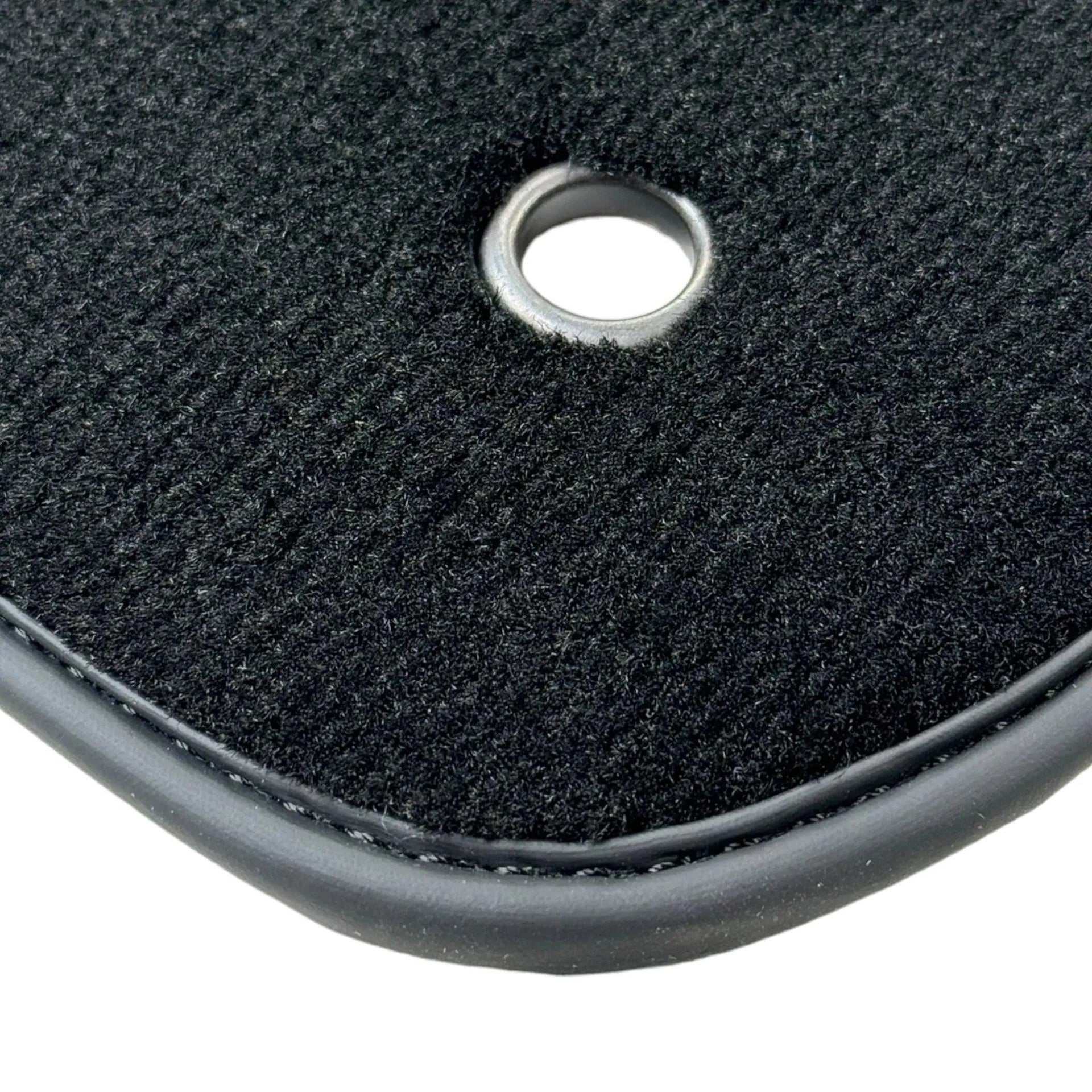 Black Floor Mats for Jeep Renegade Plug-in Hybrid (2020-2024) Co Driver with Fixing System - AutoWin