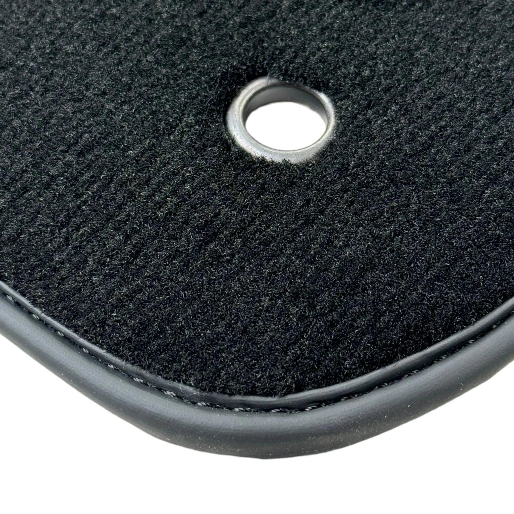 Black Floor Mats for Jeep Renegade Plug-in Hybrid (2020-2024) Co Driver with Fixing System - AutoWin