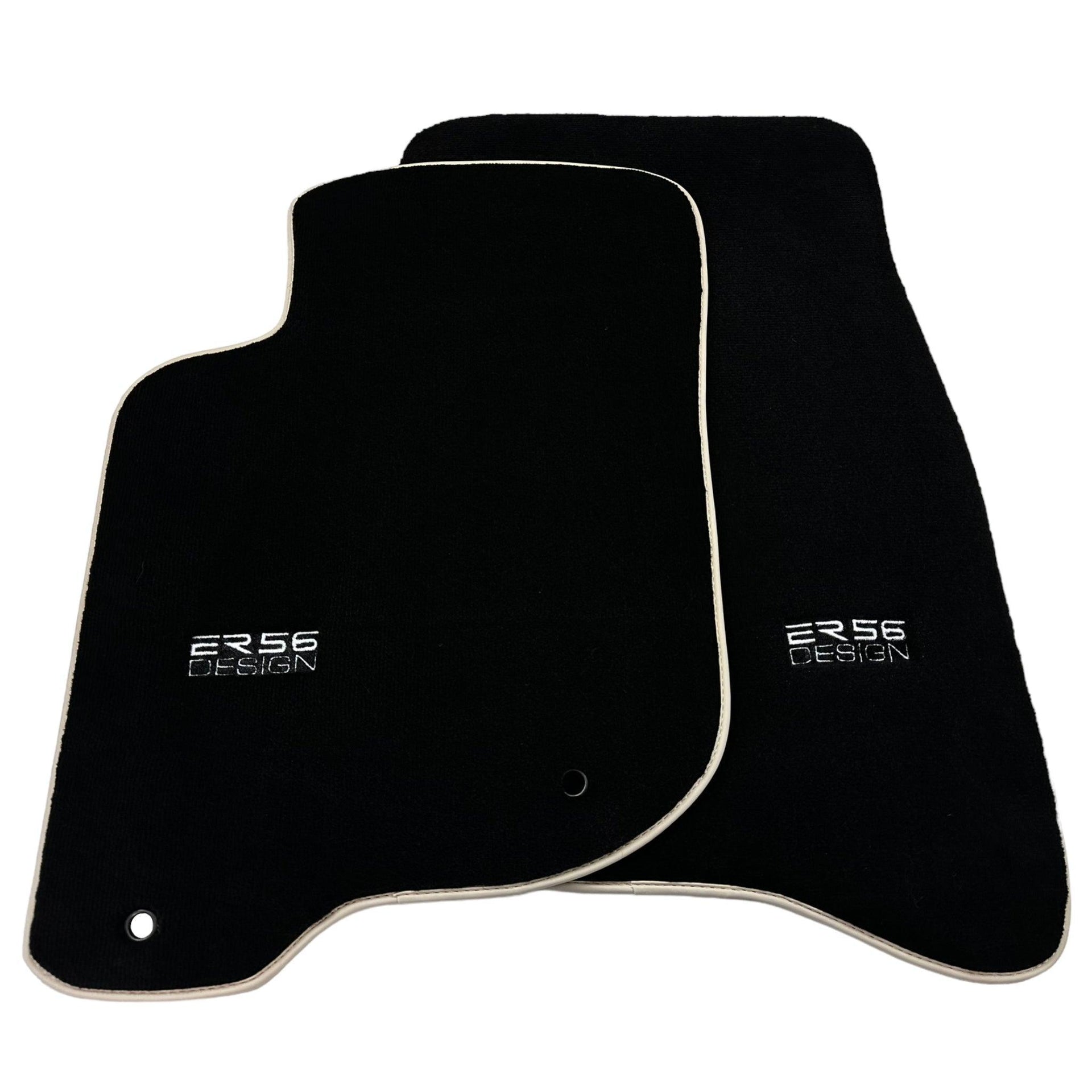Black Floor Mats For Mitsubishi Pajero Sport (2009-2015) ER56 Design - AutoWin