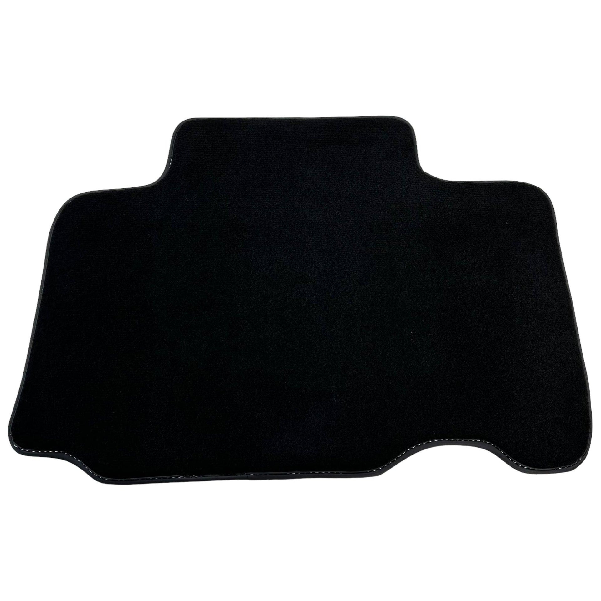 Black Floor Mats For Toyota RAV4 (2013-2018) - AutoWin