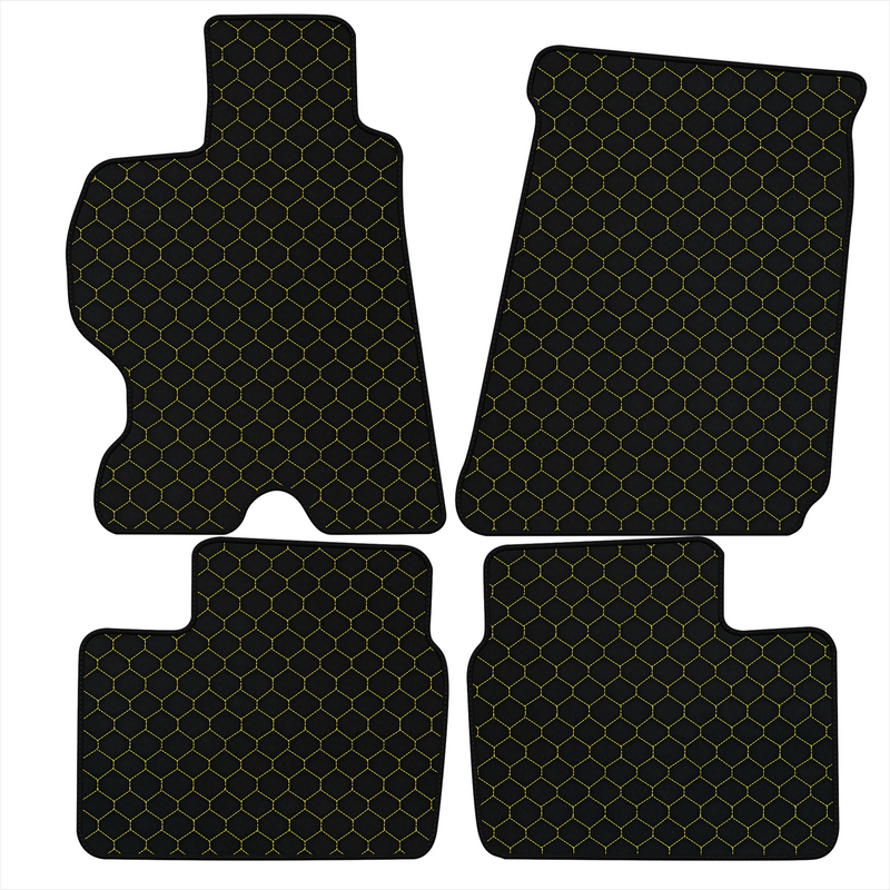 Tapetes de carro de couro personalizáveis com padrão hexagonal para Ferrari FF (2011-2016)