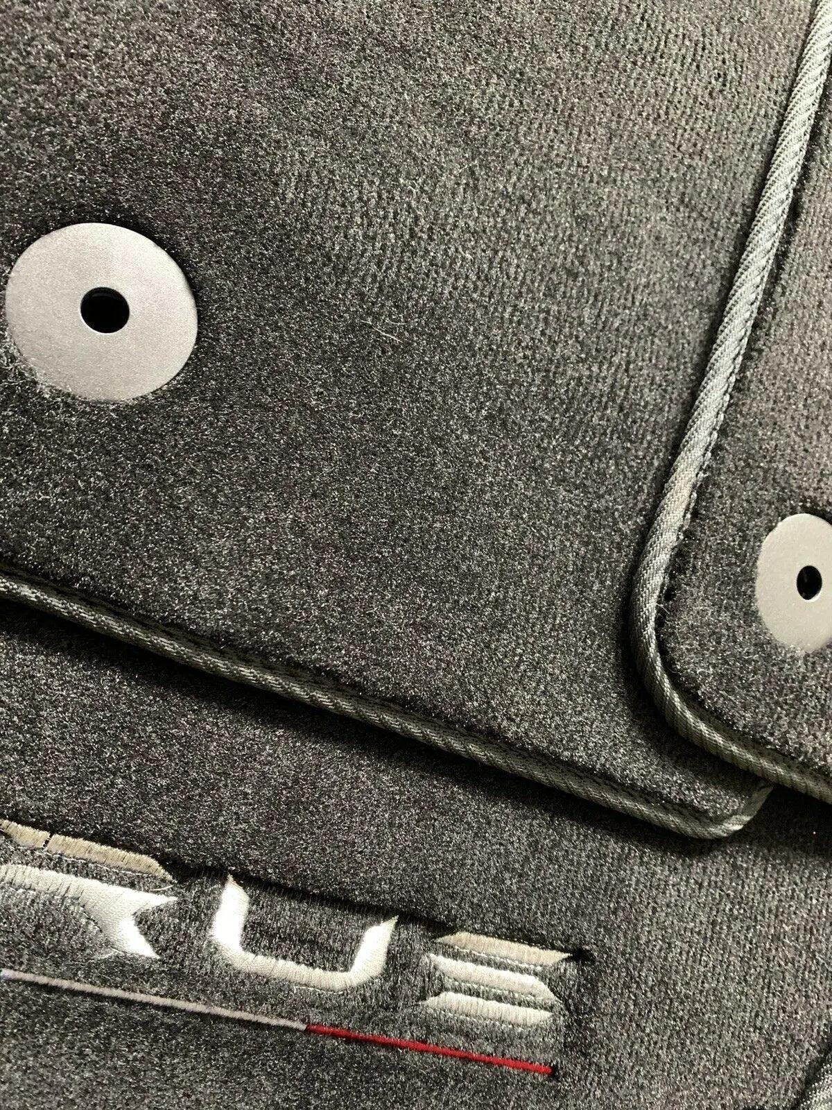 Floor Mats For Lamborghini Urus Black Tailored Carpets - AutoWin