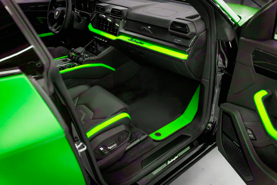 Customizable Black Floor Mats for Lamborghini Urus With Green Leather