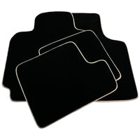 Black Floor Mats For Toyota RAV4 (2000-2003) - AutoWin