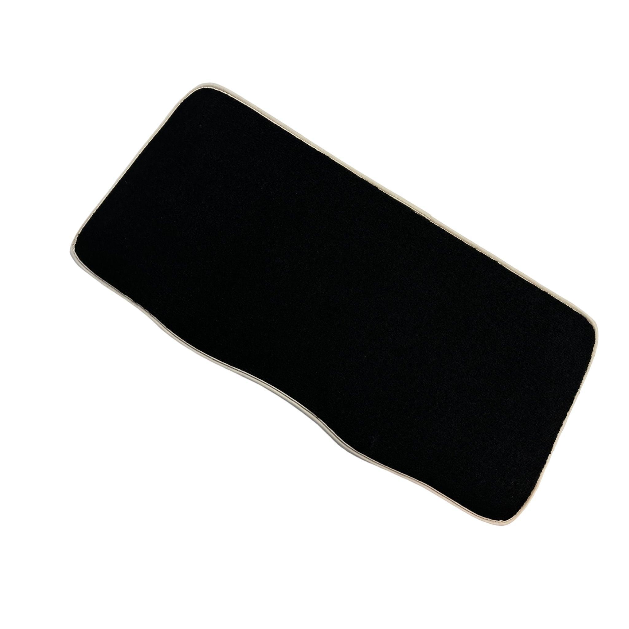 Black Floor Mats for Kia Sportage (2021-2024) Plug-in Hybrid - AutoWin