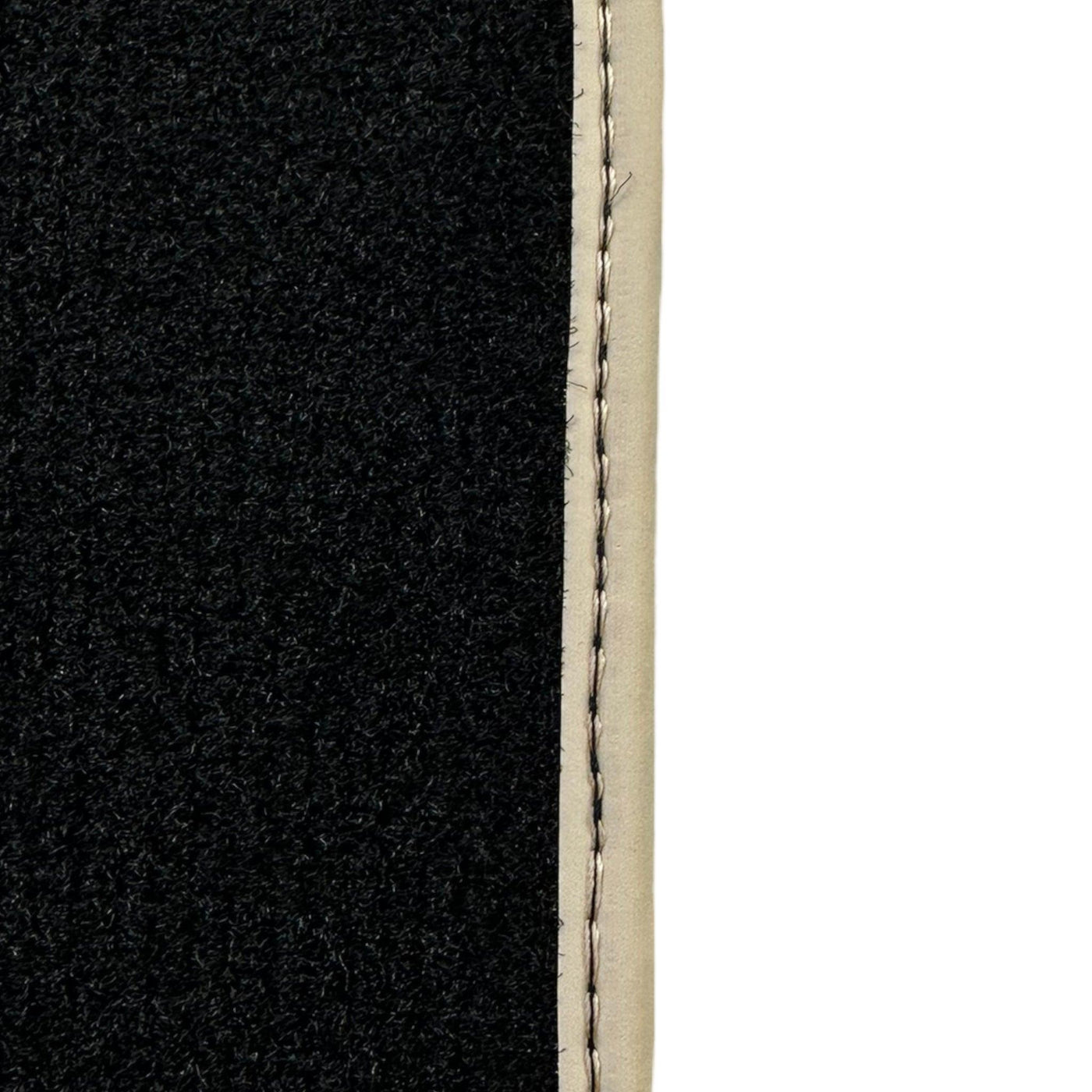 Black Floor Mats For Toyota Hilux (2005-2015) - AutoWin