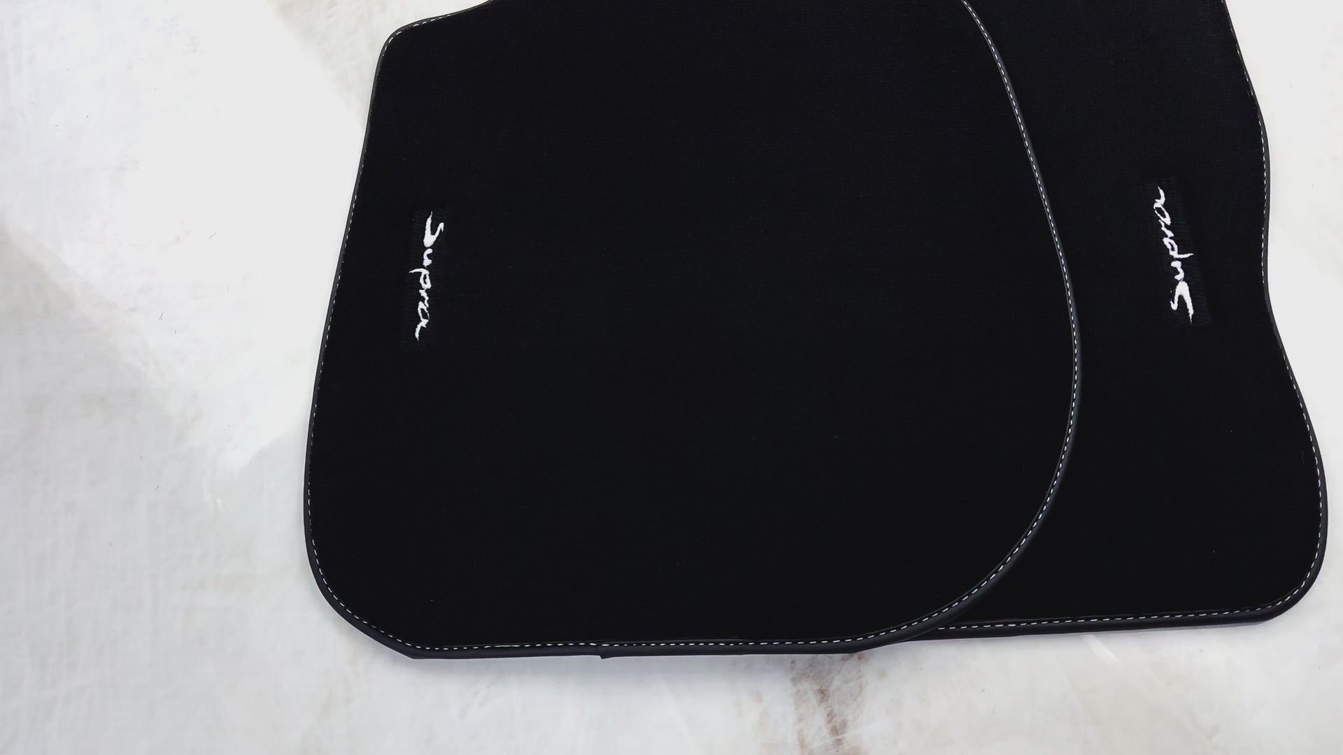 Tapetes Pretos para Toyota GR Supra A90 (2019-2023) - AutoWin