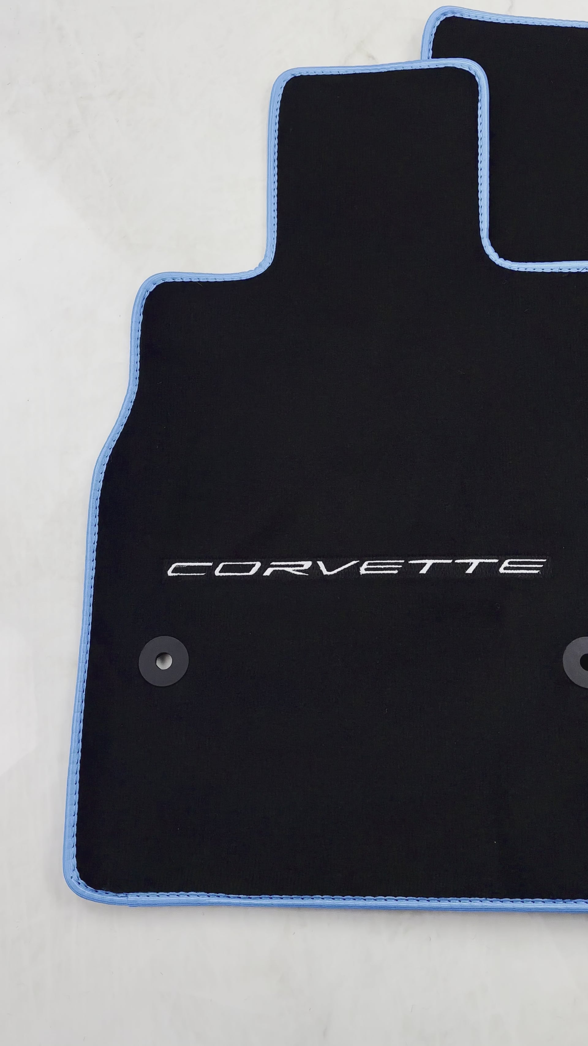 Tapetes de carro pretos para Chevrolet Corvette C8 (2020-2024) com acabamento azul - AutoWin