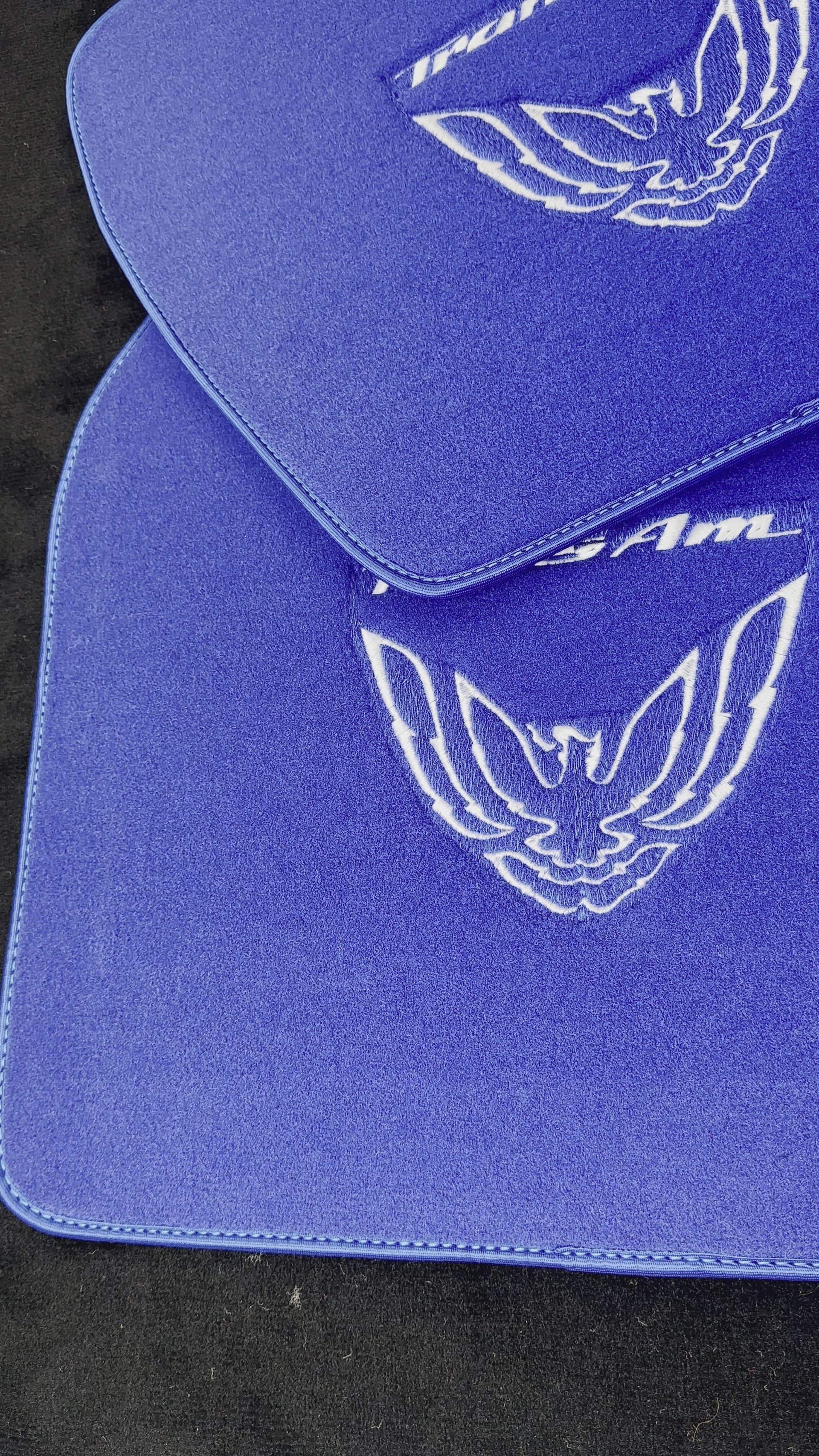 Mats de carro azuis para Pontiac FireBird (1993-2002) com logo Trans Am - AutoWin