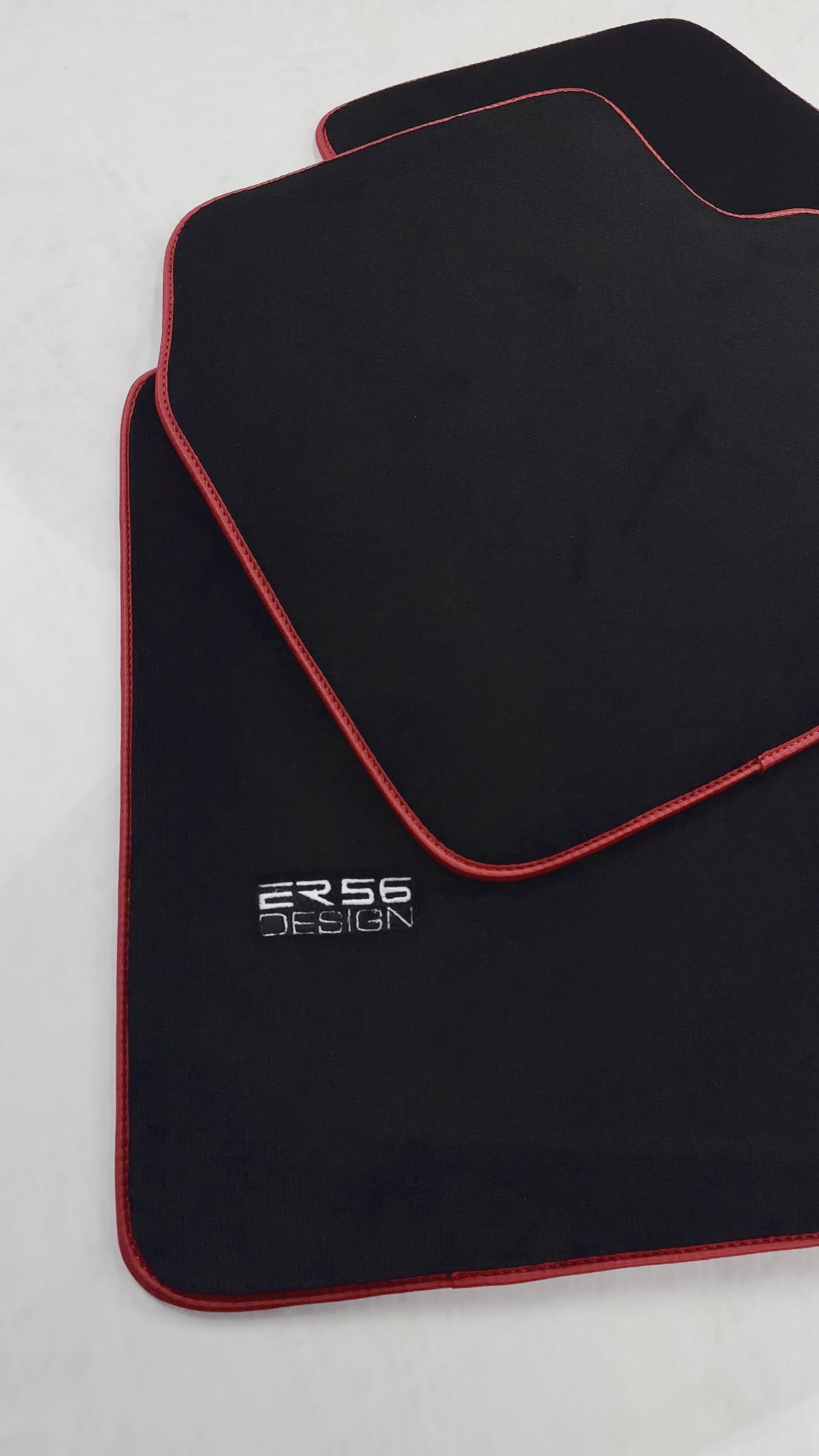 Black Floor Mats For Toyota Hilux (1998-2005) ER56 Design - ER56 Design