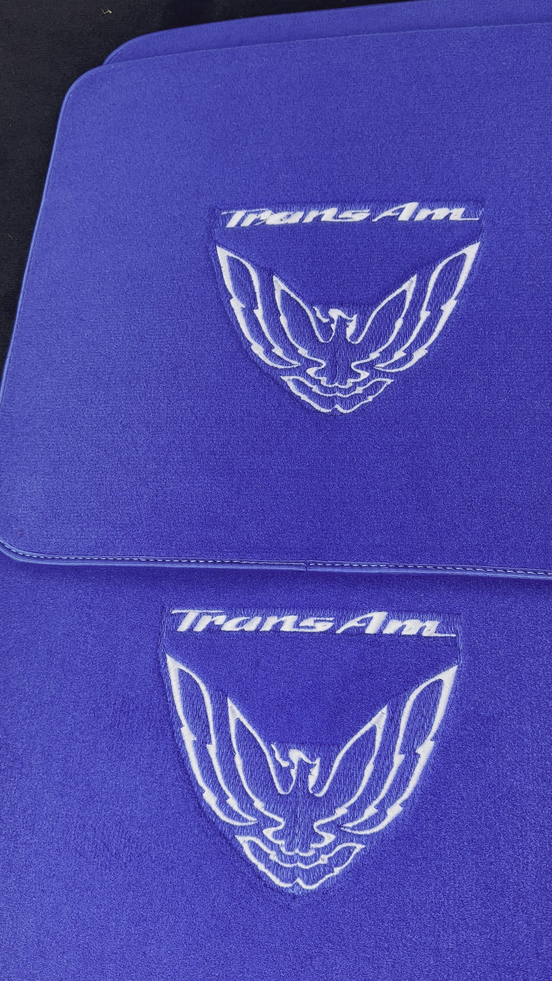 Tapetes de carro azuis para Pontiac FireBird de primeira geração (1967-1969) com logo Trans Am - AutoWin