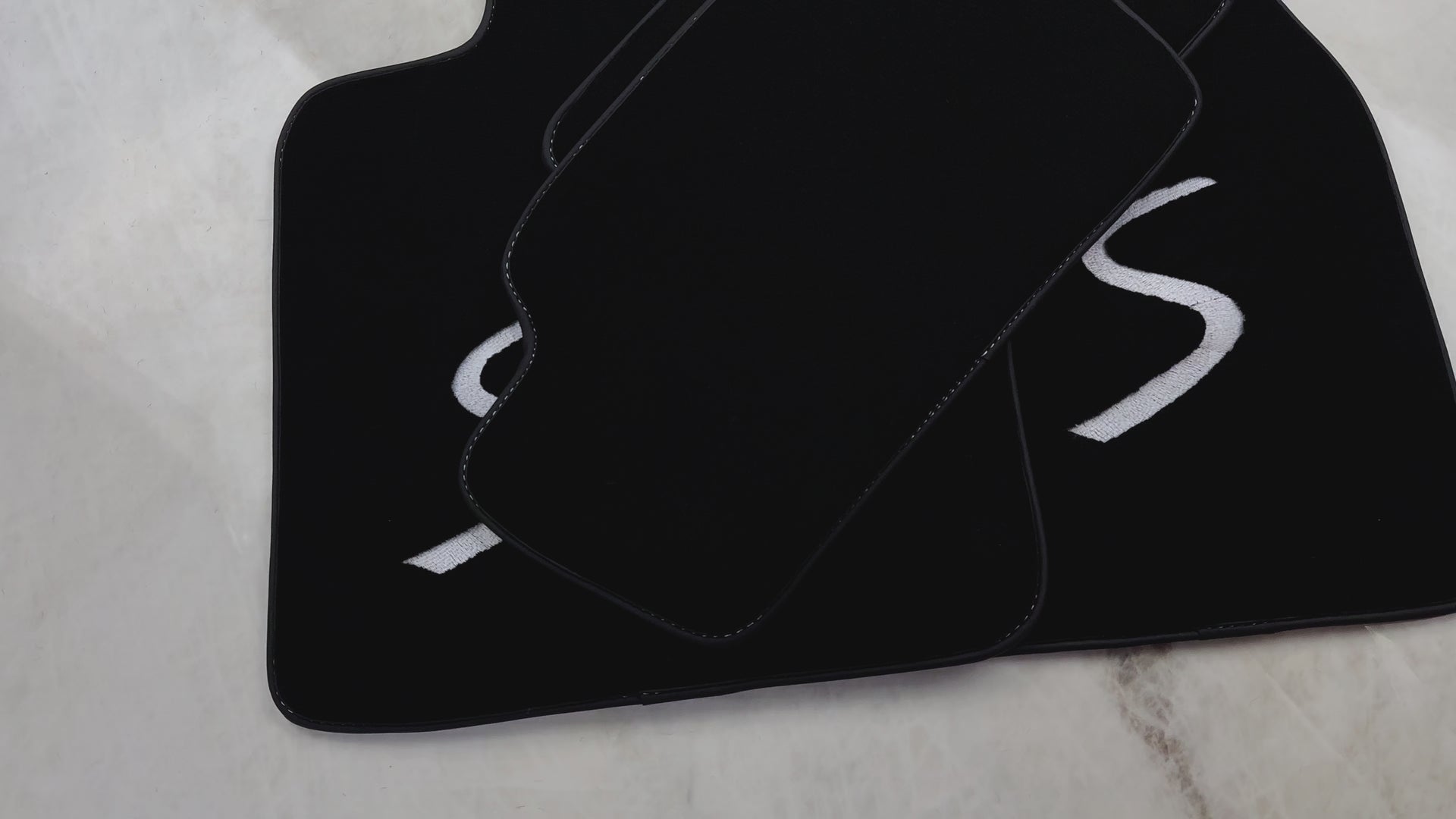 Tapetes de carro pretos para Mini Cabrio F57 Convertible (2016-2023) - AutoWin