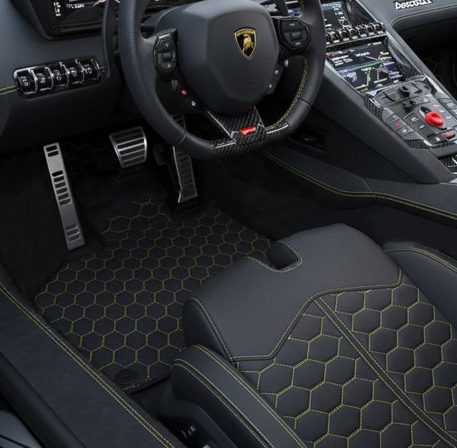 Tapetes de carro de couro personalizáveis com padrão hexagonal simétrico para Lamborghini Aventador SV (2012-2022) - AutoWin