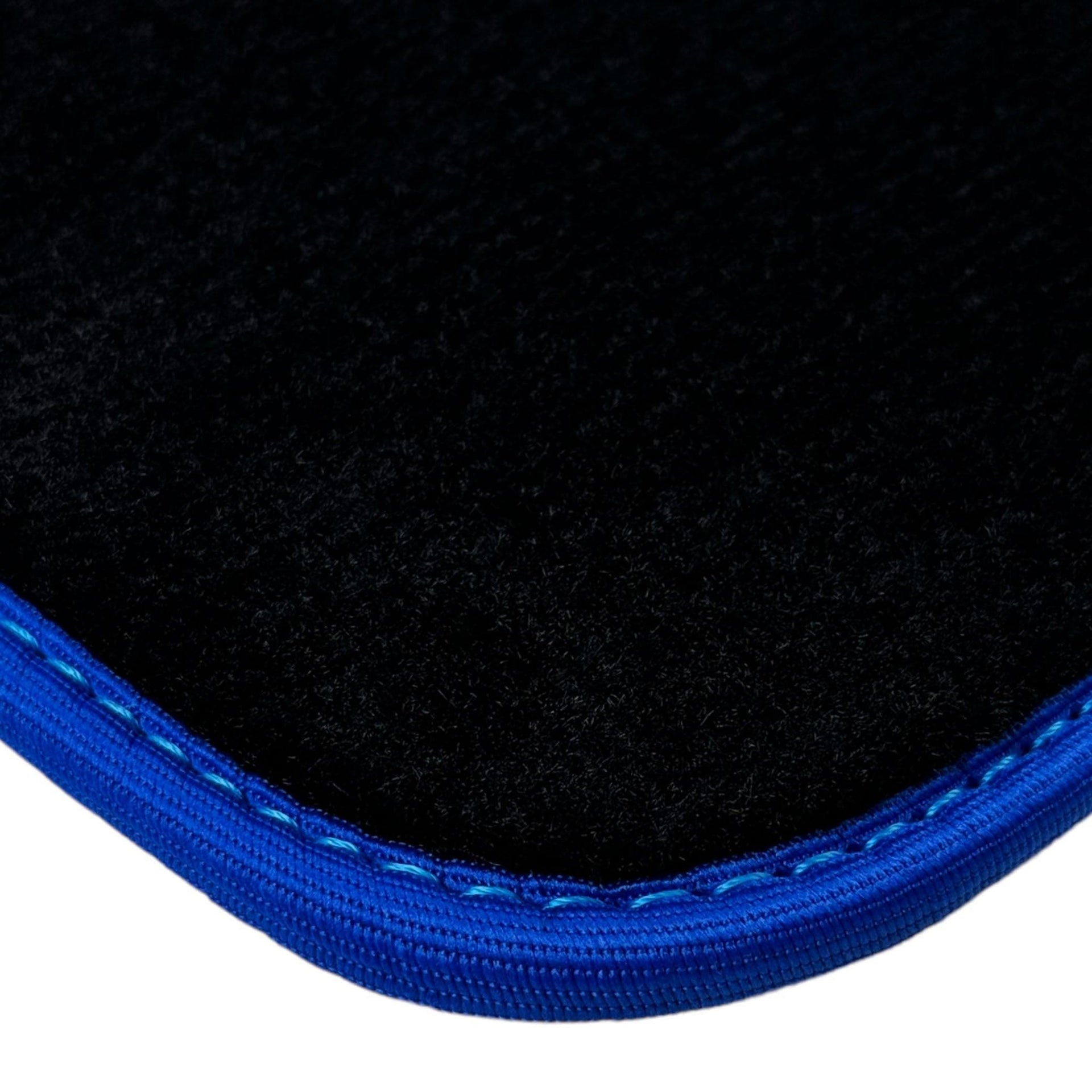 Black Floor Mats For BMW 5 Series E60 | Blue Trim - AutoWin