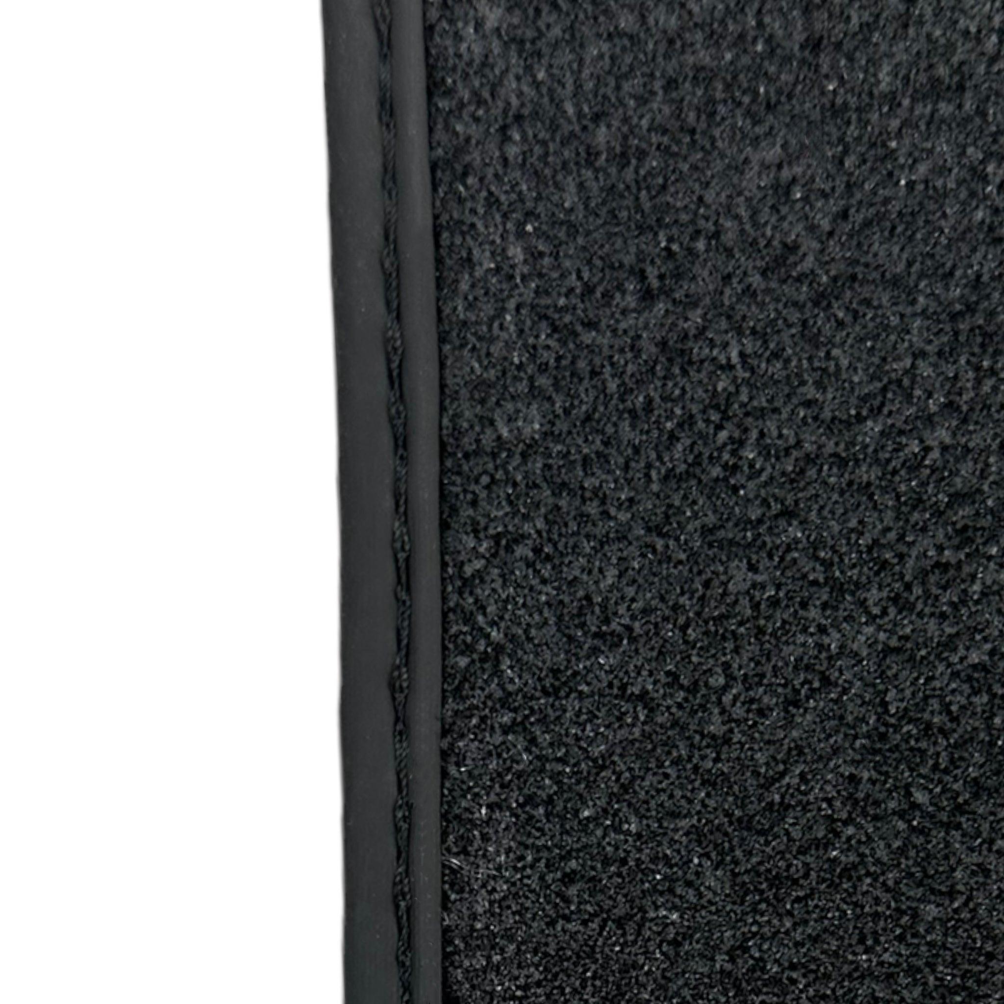 Black Luxury Floor Mats For Mercedes Benz C-Class S205 Wagon (2014-2018) | ER56 Design - AutoWin