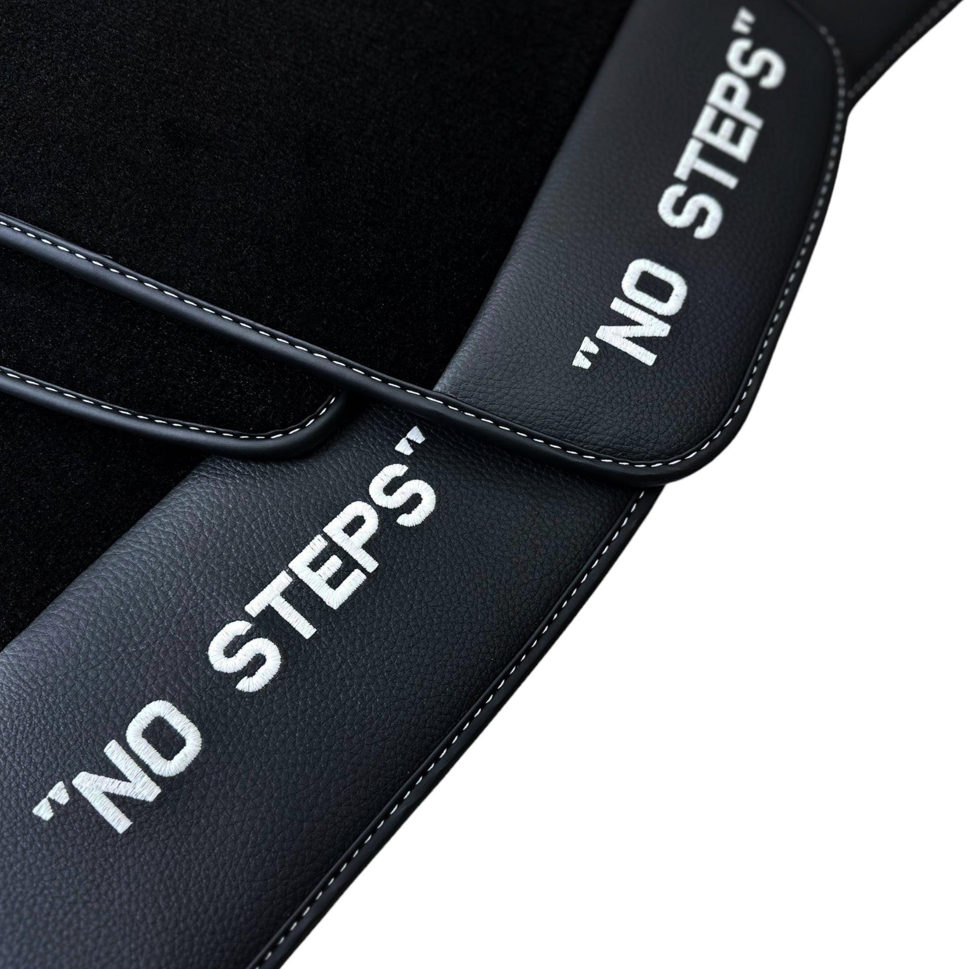 Black Mats For BMW 4 Series G23 Convertible No Steps Edition - AutoWin