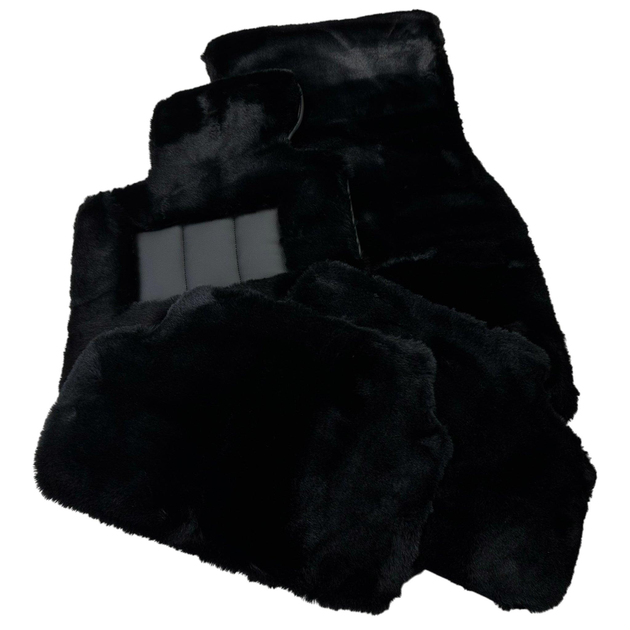 Black Sheepskin Floor Mats For BMW M5 E28 No Steps Edition - AutoWin