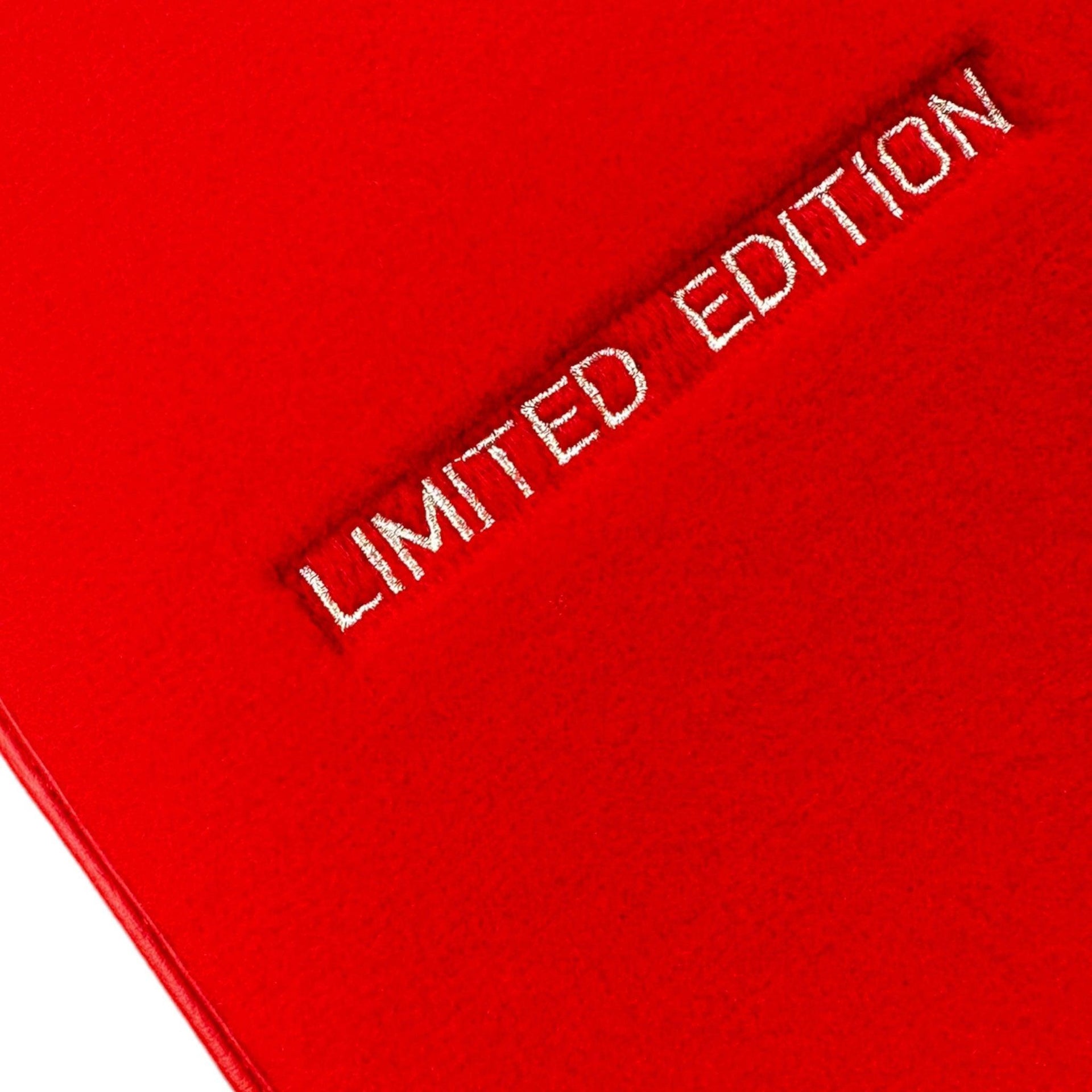 Red Floor Mats For Mercedes Benz C-Class S203 Estate (2001-2007) | Limited Edition - AutoWin